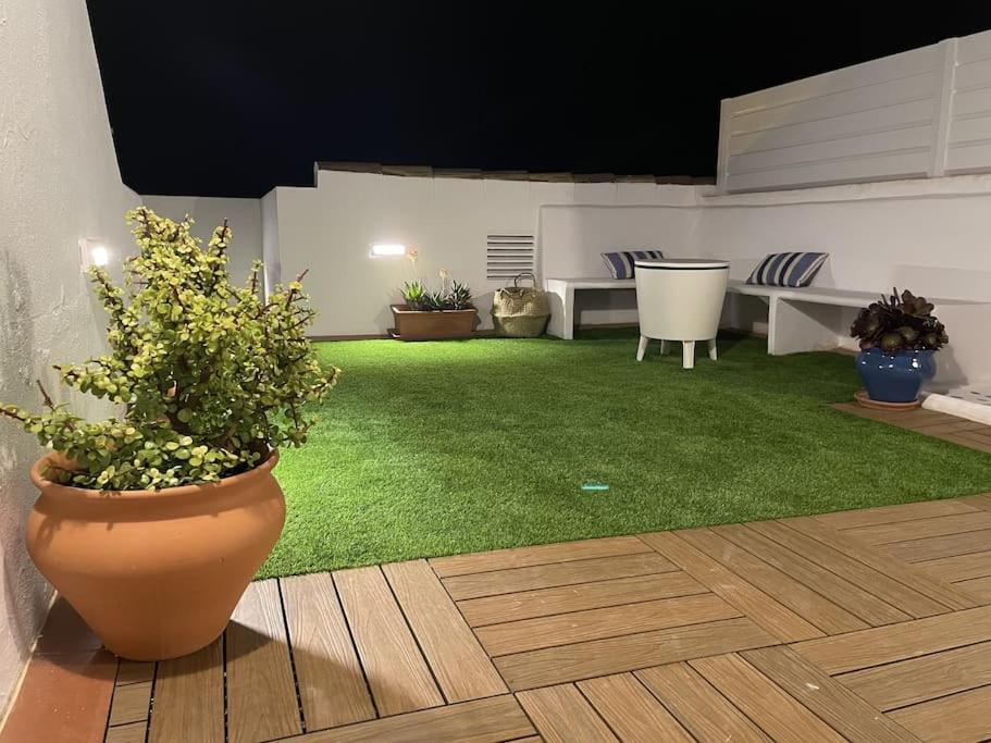 Casa Lola Conil, Azotea Al Mar Y Parking Solo Familias O Parejas Villa Conil De La Frontera Luaran gambar