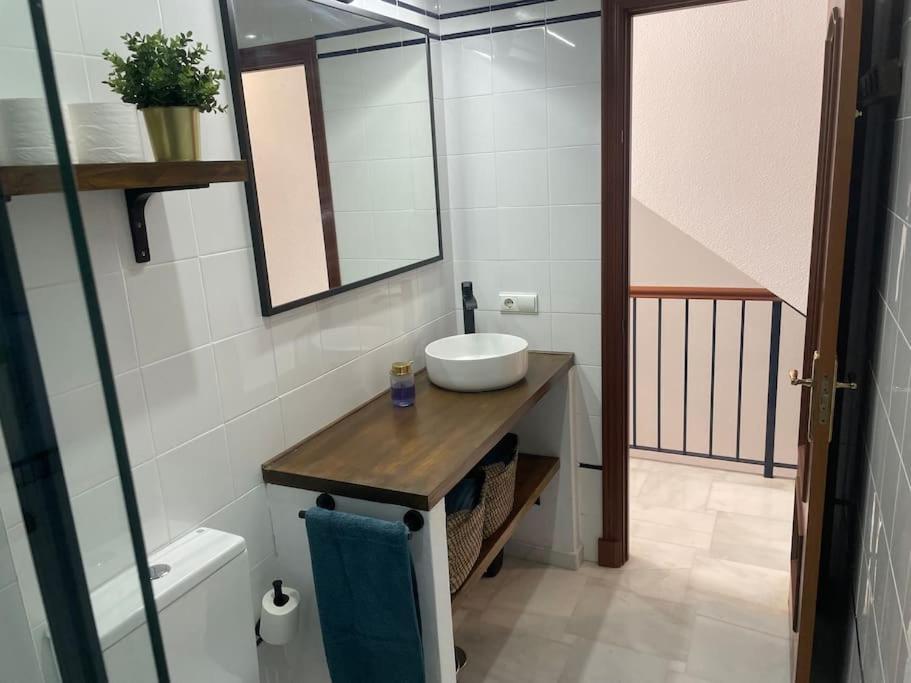 Casa Lola Conil, Azotea Al Mar Y Parking Solo Familias O Parejas Villa Conil De La Frontera Luaran gambar