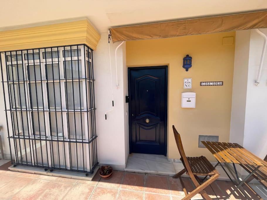 Casa Lola Conil, Azotea Al Mar Y Parking Solo Familias O Parejas Villa Conil De La Frontera Luaran gambar