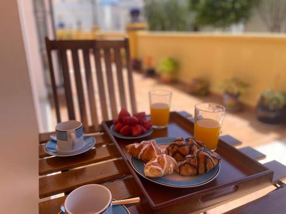 Casa Lola Conil, Azotea Al Mar Y Parking Solo Familias O Parejas Villa Conil De La Frontera Luaran gambar